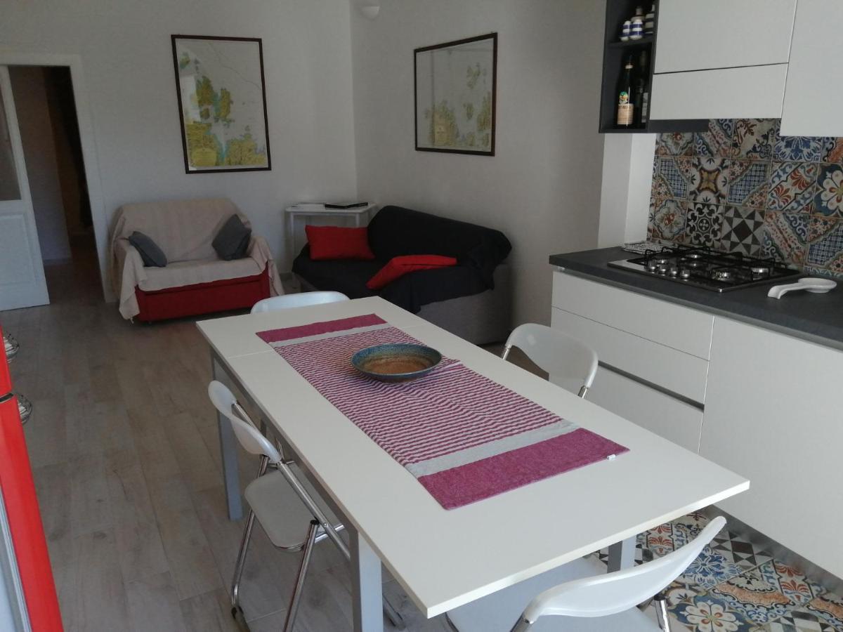 Appartamento Corallo La Maddalena  Exteriör bild